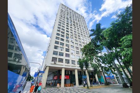 Apartamento à venda com 34m², 1 quarto e sem vagaFachada