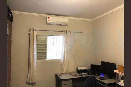 Casa à venda com 120m², 3 quartos e 4 vagas