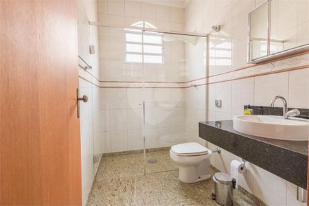 Casa à venda com 130m², 2 quartos e 3 vagas