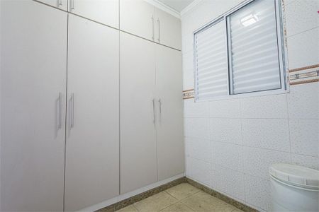 Casa à venda com 130m², 2 quartos e 3 vagas