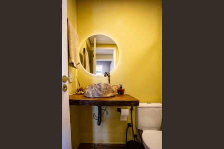 Apartamento à venda com 83m², 3 quartos e 2 vagasBanheiro Social