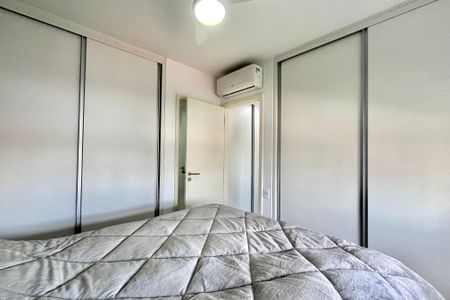 Apartamento à venda com 67m², 2 quartos e 2 vagas Apartamento à venda com 67m², 2 quartos e 2 vagasSuíte