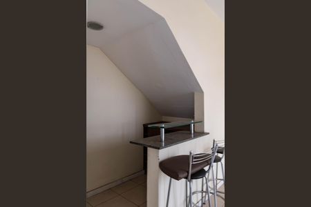 Casa à venda com 173m², 5 quartos e 4 vagas Casa à venda com 173m², 5 quartos e 4 vagasSala 1