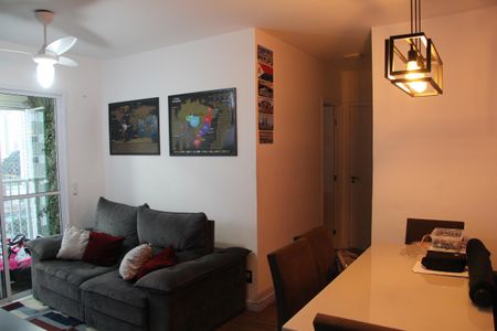 Apartamento à venda com 57m², 2 quartos e 1 vagaSala