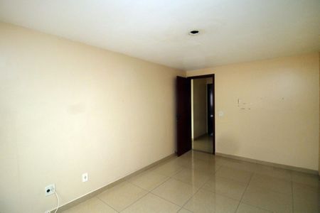 Apartamento à venda com 105m², 2 quartos e 1 vagaQuarto 1