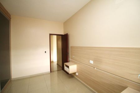 Apartamento à venda com 105m², 2 quartos e 1 vagaQuarto 2