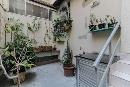 Apartamento à venda com 42m², 1 quarto e sem vagaÁrea de Serviço / Jardim