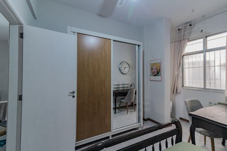 Apartamento à venda com 42m², 1 quarto e sem vagaQuarto