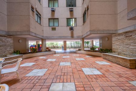 Apartamento à venda com 100m², 3 quartos e 2 vagas Apartamento à venda com 100m², 3 quartos e 2 vagasÁrea Comum