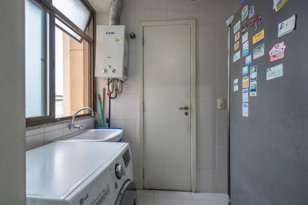 Apartamento à venda com 100m², 3 quartos e 2 vagas Apartamento à venda com 100m², 3 quartos e 2 vagasÁrea de Serviço