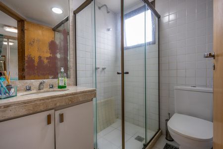 Apartamento à venda com 100m², 3 quartos e 2 vagas Apartamento à venda com 100m², 3 quartos e 2 vagasBanheiro Suite