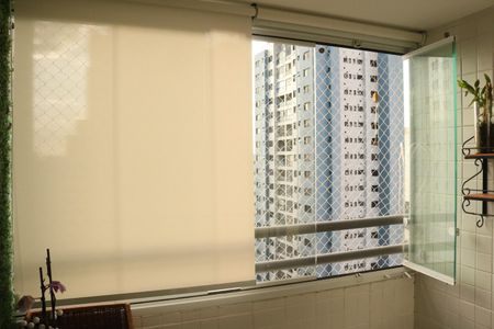 Apartamento à venda com 83m², 3 quartos e 2 vagasVaranda