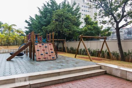 Apartamento à venda com 142m², 3 quartos e 2 vagasÁrea comum - Playground