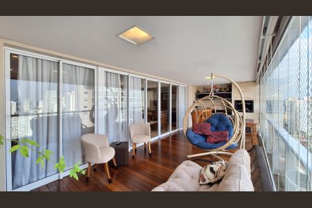 Apartamento à venda com 142m², 3 quartos e 2 vagasVaranda Sala