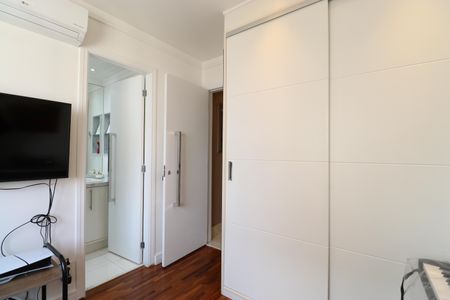 Apartamento à venda com 142m², 3 quartos e 2 vagasSuíte 1