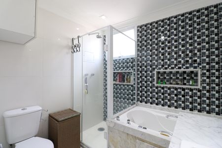 Apartamento à venda com 142m², 3 quartos e 2 vagasBanheiro da Suíte 2