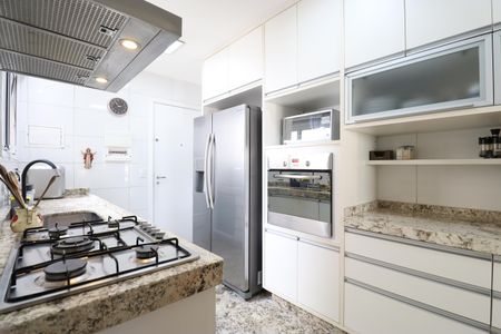 Apartamento à venda com 142m², 3 quartos e 2 vagasCozinha