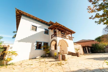 Casa de condomínio para alugar com 750m², 6 quartos e 4 vagasÁrea comum