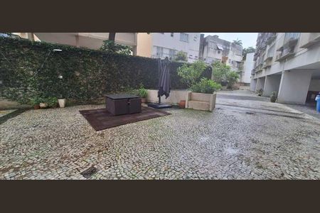 Apartamento à venda com 69m², 2 quartos e 1 vaga