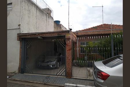Casa à venda com 100m², 3 quartos e 3 vagas