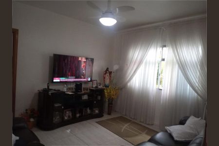 Casa à venda com 100m², 3 quartos e 3 vagas