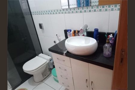 Casa à venda com 100m², 3 quartos e 3 vagas