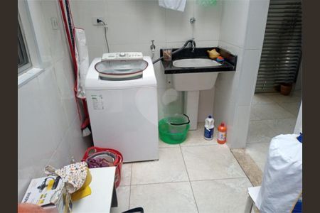 Casa à venda com 100m², 3 quartos e 3 vagas