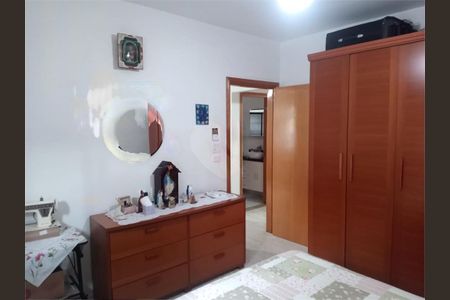 Casa à venda com 100m², 3 quartos e 3 vagas