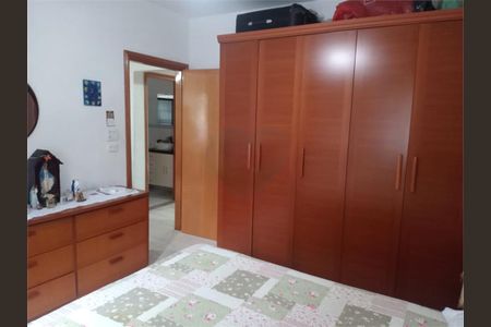 Casa à venda com 100m², 3 quartos e 3 vagas