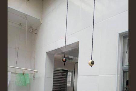 Casa à venda com 100m², 3 quartos e 3 vagas