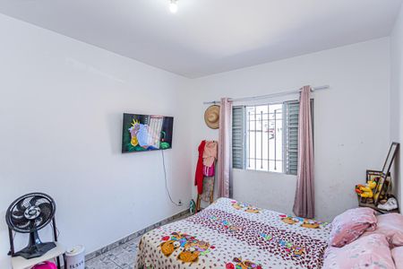 Casa à venda com 130m², 2 quartos e 3 vagas Casa à venda com 130m², 2 quartos e 3 vagasQuarto