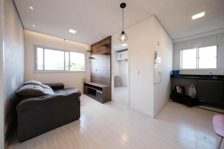 Apartamento para alugar com 37m², 2 quartos e 1 vagaSala/Cozinha