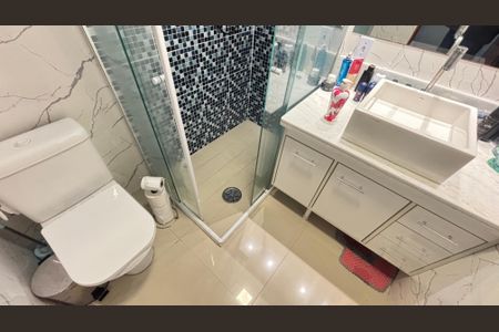 Apartamento à venda com 107m², 3 quartos e 2 vagas Apartamento à venda com 107m², 3 quartos e 2 vagasBanheiro