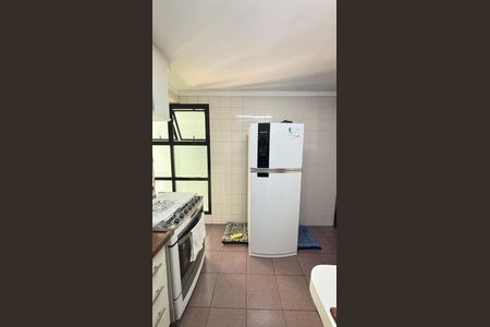 Apartamento à venda com 107m², 3 quartos e 2 vagas Apartamento à venda com 107m², 3 quartos e 2 vagasCozinha