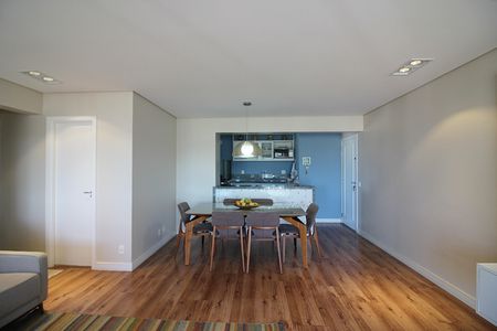 Apartamento à venda com 91m², 2 quartos e 2 vagasSala