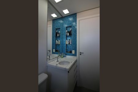 Apartamento à venda com 91m², 2 quartos e 2 vagasSuíte 1 Banheiro