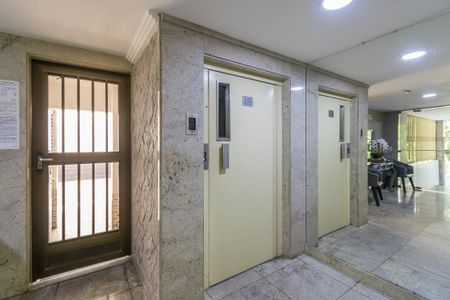 Apartamento à venda com 116m², 3 quartos e 1 vagaÁrea comum - Hall do elevador
