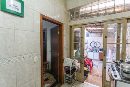 Casa à venda com 172m², 3 quartos e 2 vagasCozinha