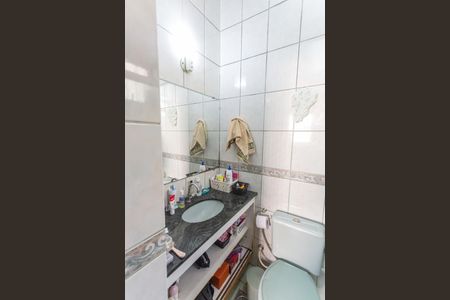 Casa à venda com 172m², 3 quartos e 2 vagasBanheiro da Suíte