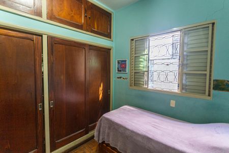 Casa à venda com 172m², 3 quartos e 2 vagasQuarto 3