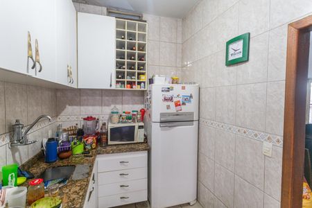Casa à venda com 172m², 3 quartos e 2 vagasCozinha