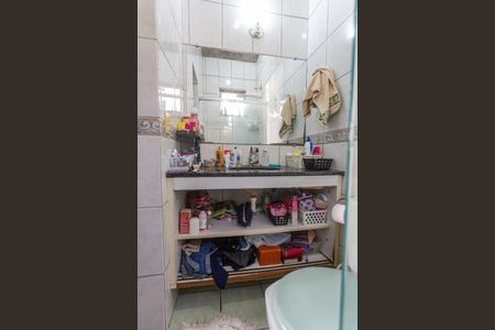 Casa à venda com 172m², 3 quartos e 2 vagasBanheiro da Suíte