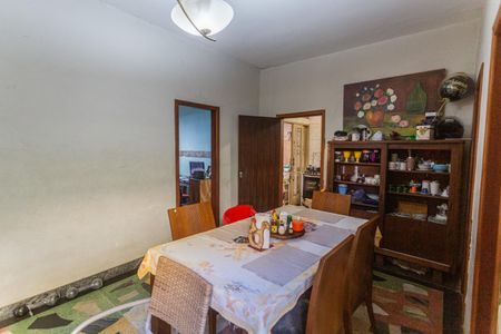 Casa à venda com 172m², 3 quartos e 2 vagasCopa