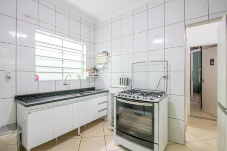 Casa à venda com 125m², 2 quartos e 2 vagas Casa à venda com 125m², 2 quartos e 2 vagasCozinha