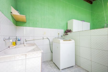 Casa à venda com 125m², 2 quartos e 2 vagas Casa à venda com 125m², 2 quartos e 2 vagasÁrea de Serviço