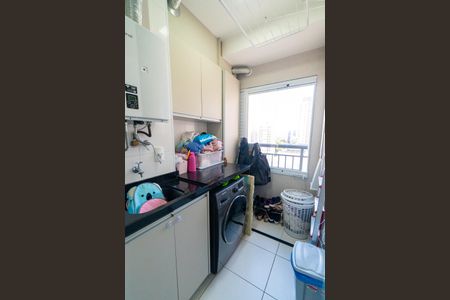 Apartamento à venda com 80m², 2 quartos e 1 vaga Apartamento à venda com 80m², 2 quartos e 1 vagaÁrea de Serviço