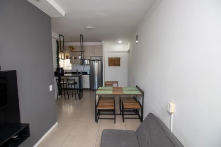 Apartamento para alugar com 40m², 2 quartos e 1 vaga Apartamento para alugar com 40m², 2 quartos e 1 vagaSala