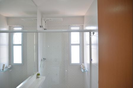 Apartamento à venda com 70m², 2 quartos e 2 vagasBanheiro da Suíte