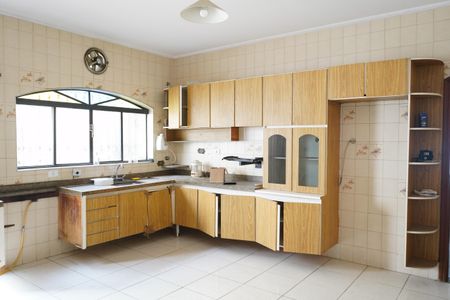 Casa à venda com 280m², 5 quartos e 3 vagasCozinha