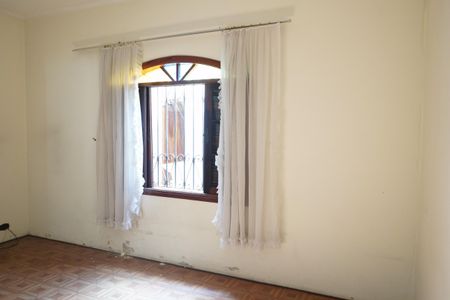 Casa à venda com 280m², 5 quartos e 3 vagasSuíte 2